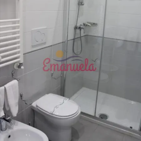 Emanuela Oda ve Kahvaltı